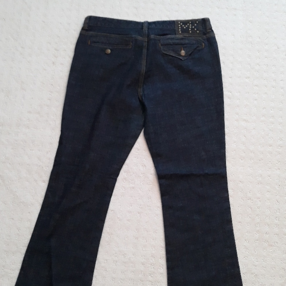Jean - Picture 2 of 4